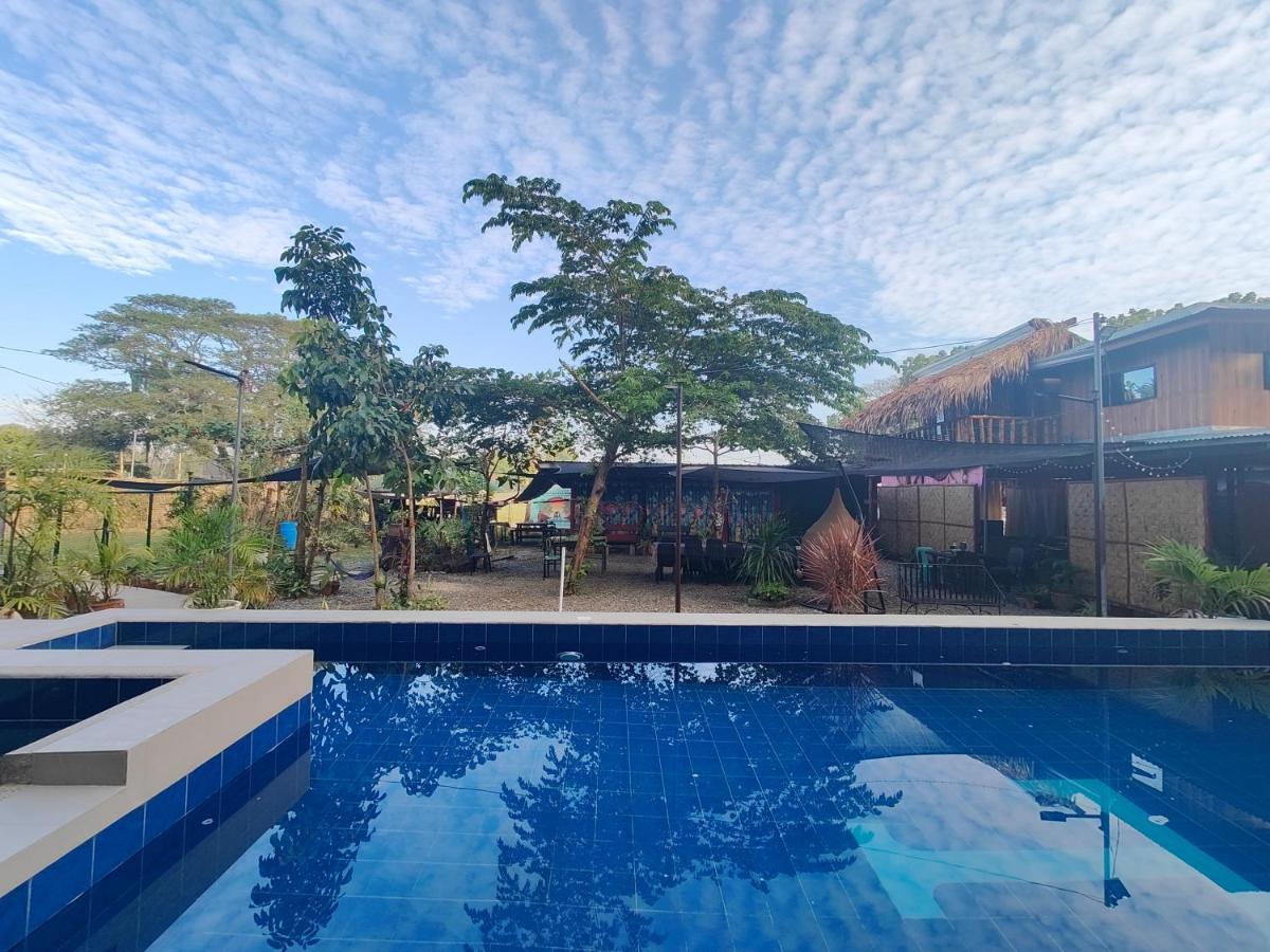 Bacnotan, La Union Private Resort - Teresa Kazza Resort Екстер'єр фото